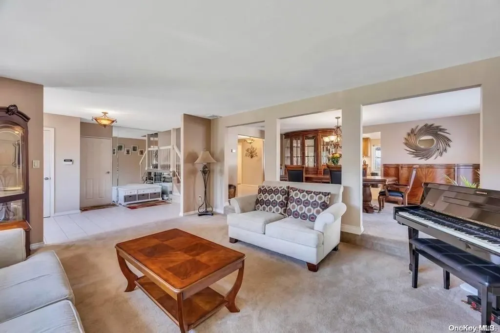34 Apple Tree Drive Hauppauge NY 11788