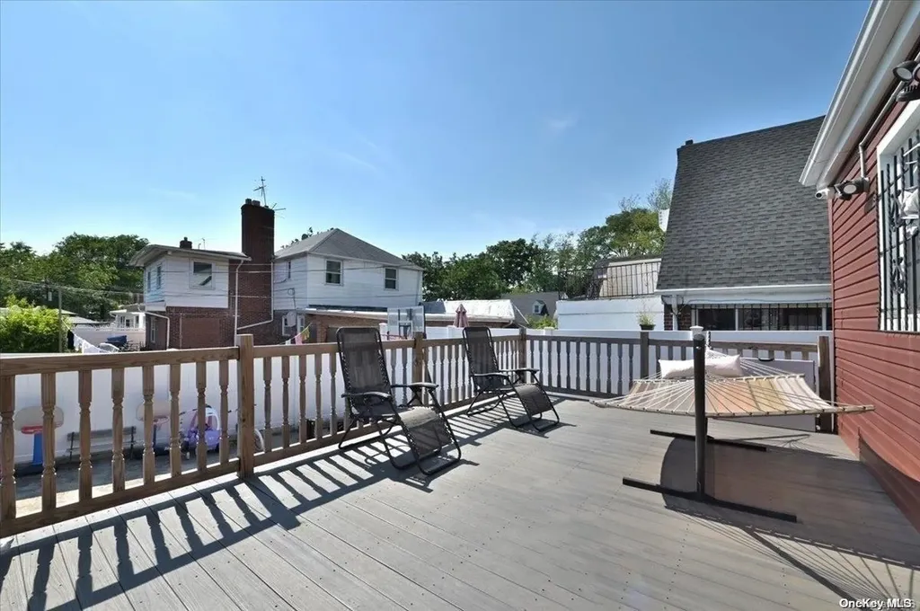Kew Garden Hills NY 11367