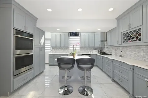 Kew Garden Hills NY 11367