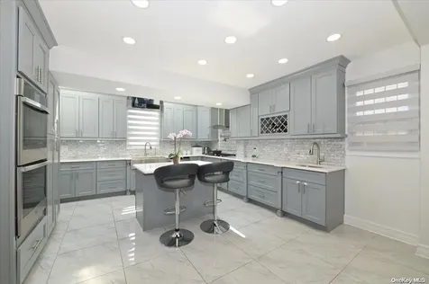 Kew Garden Hills NY 11367