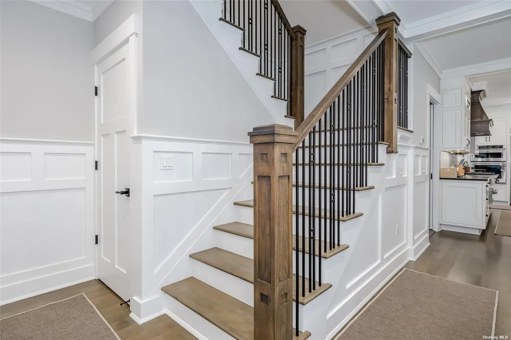 4 Arbutus Path Port Jefferson NY 11777