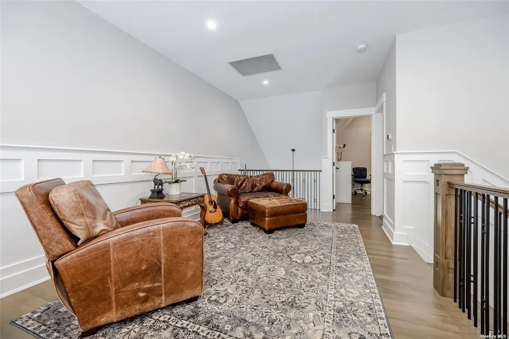 4 Arbutus Path Port Jefferson NY 11777