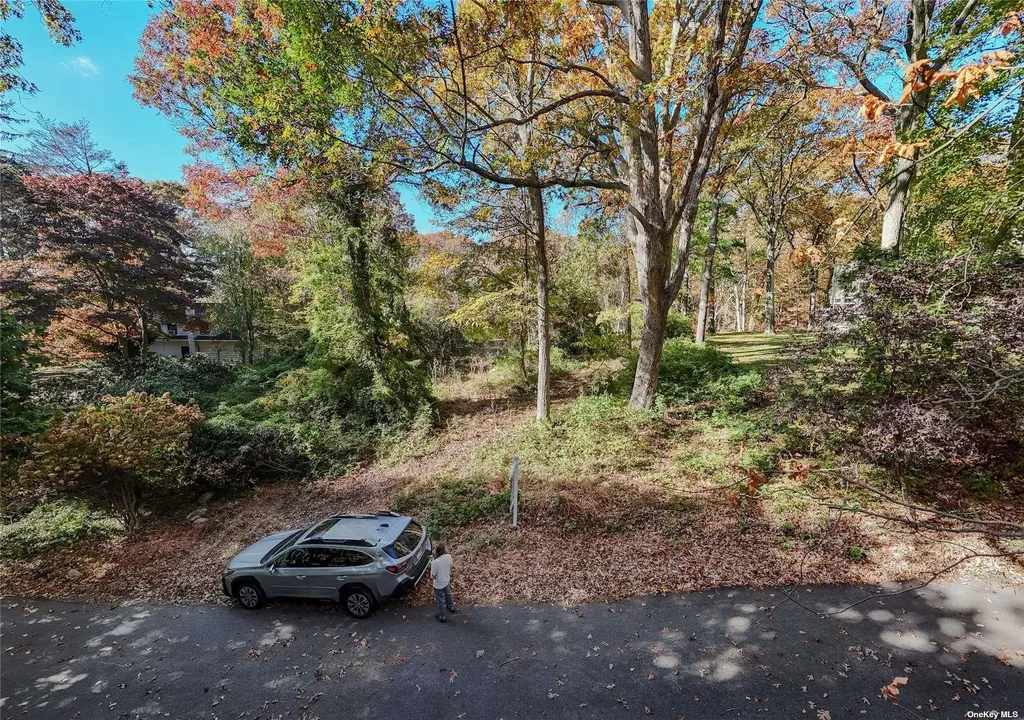 4 Arbutus Path Port Jefferson NY 11777