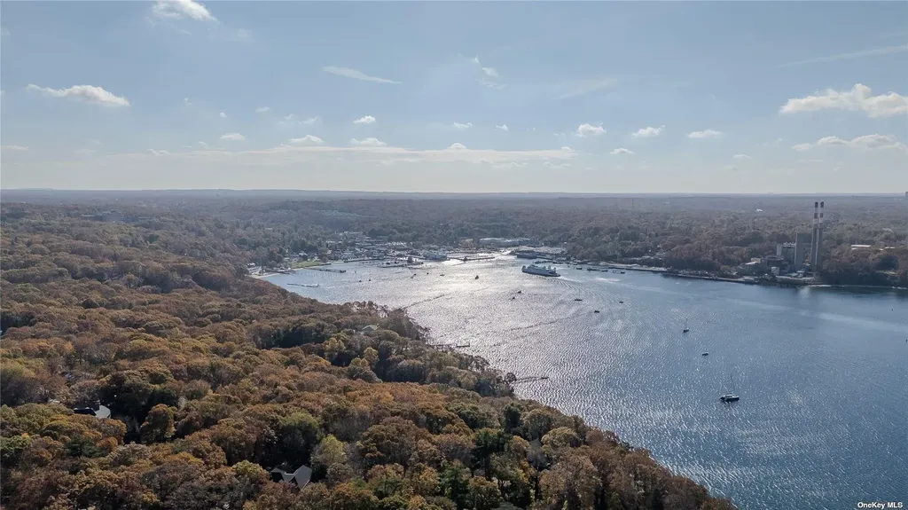 4 Arbutus Path Port Jefferson NY 11777