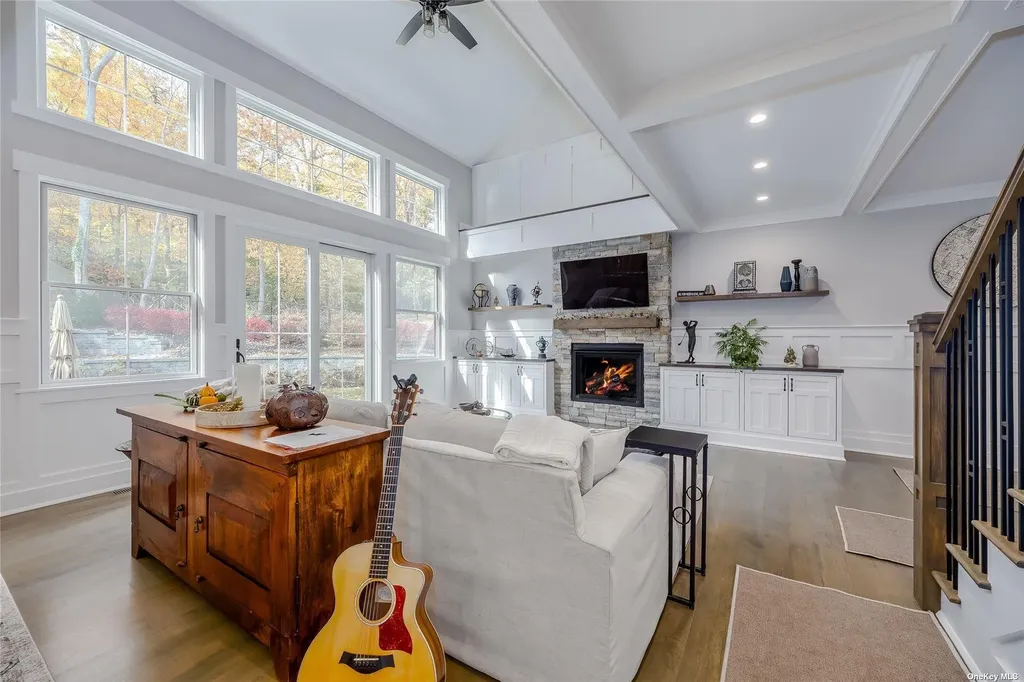 4 Arbutus Path Port Jefferson NY 11777