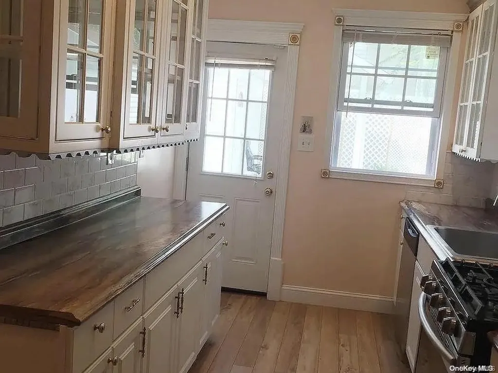 76-53 85th Road Woodhaven NY 11421