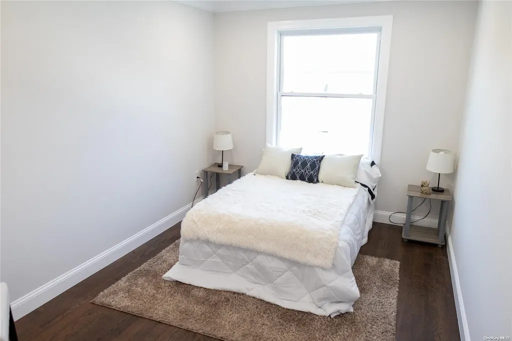 1518 Johnson Avenue Elmont NY 11003