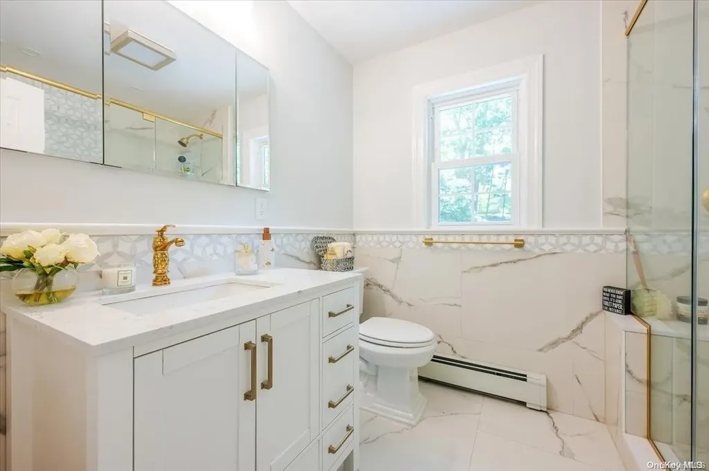 8 Frost Lane Wading River NY 11792