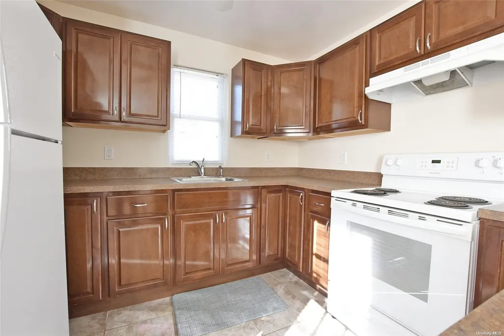 266 Locust Drive Rocky Point NY 11778