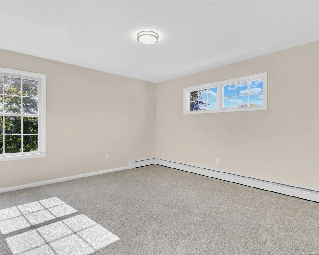 15 Condor Road Rocky Point NY 11778