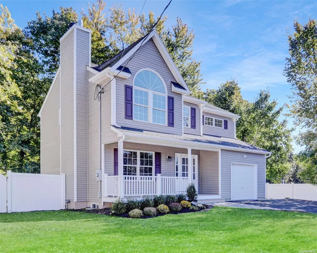 15 Condor Road Rocky Point NY 11778
