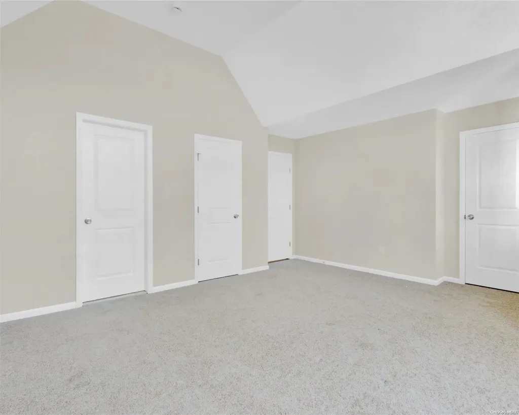 15 Condor Road Rocky Point NY 11778