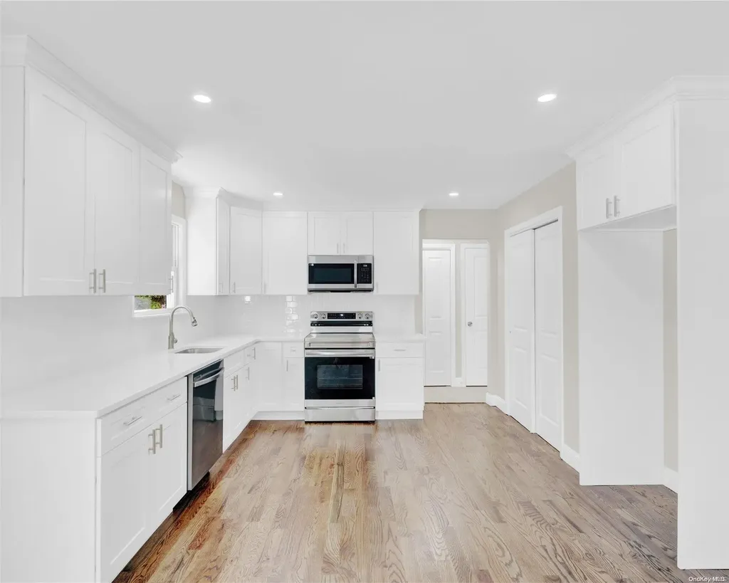 15 Condor Road Rocky Point NY 11778