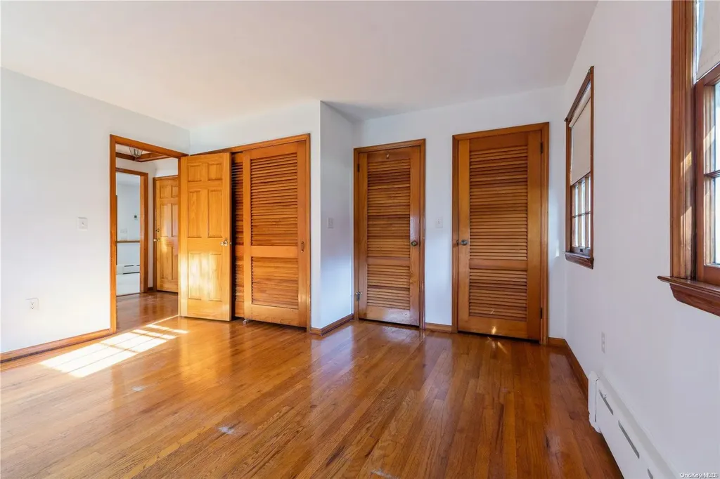 42 Oxbow Road Patchogue NY 11772