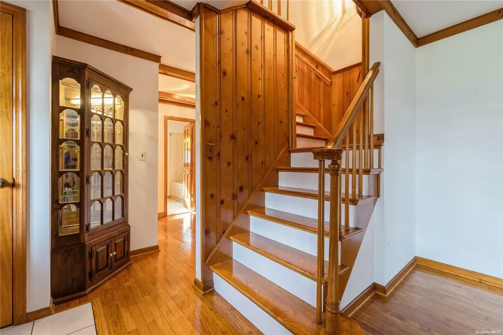 42 Oxbow Road Patchogue NY 11772