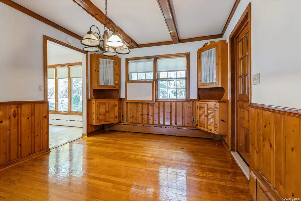 42 Oxbow Road Patchogue NY 11772