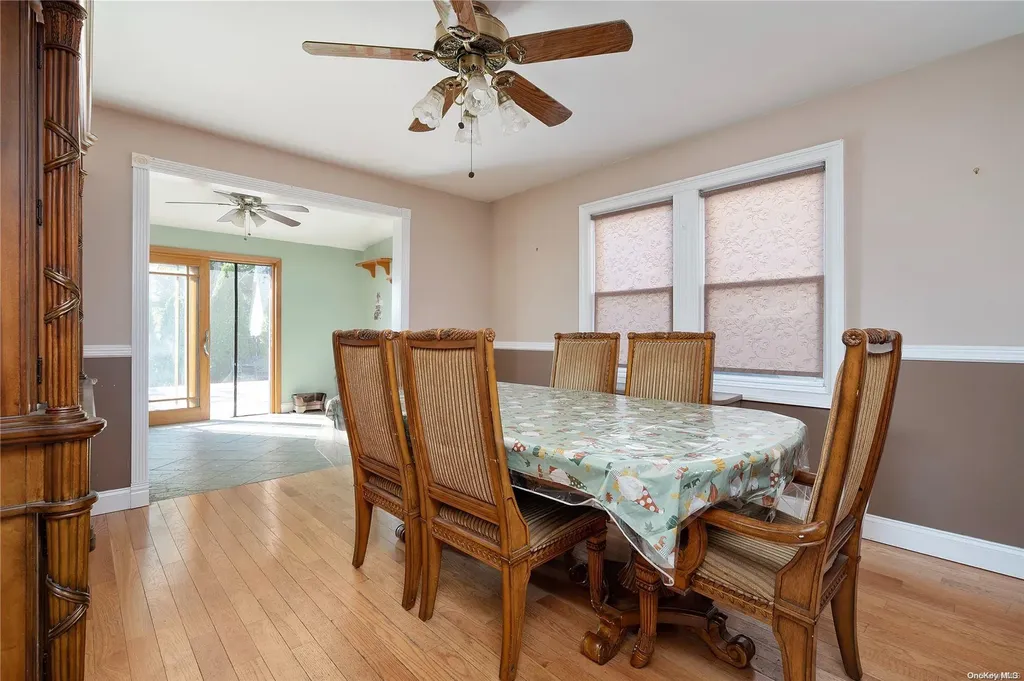 16 Madison Street Lynbrook NY 11563