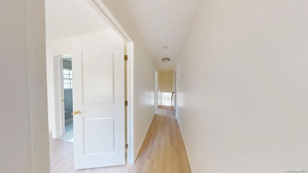 89-04 Aubrey Avenue Glendale NY 11385