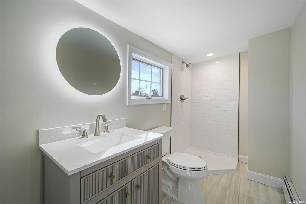 1327 Elayne Avenue Bay Shore NY 11706