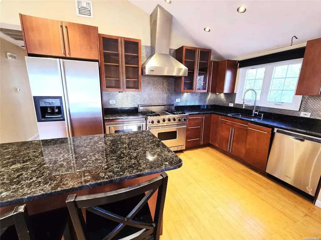 2364 Beverly Road Wantagh NY 11793