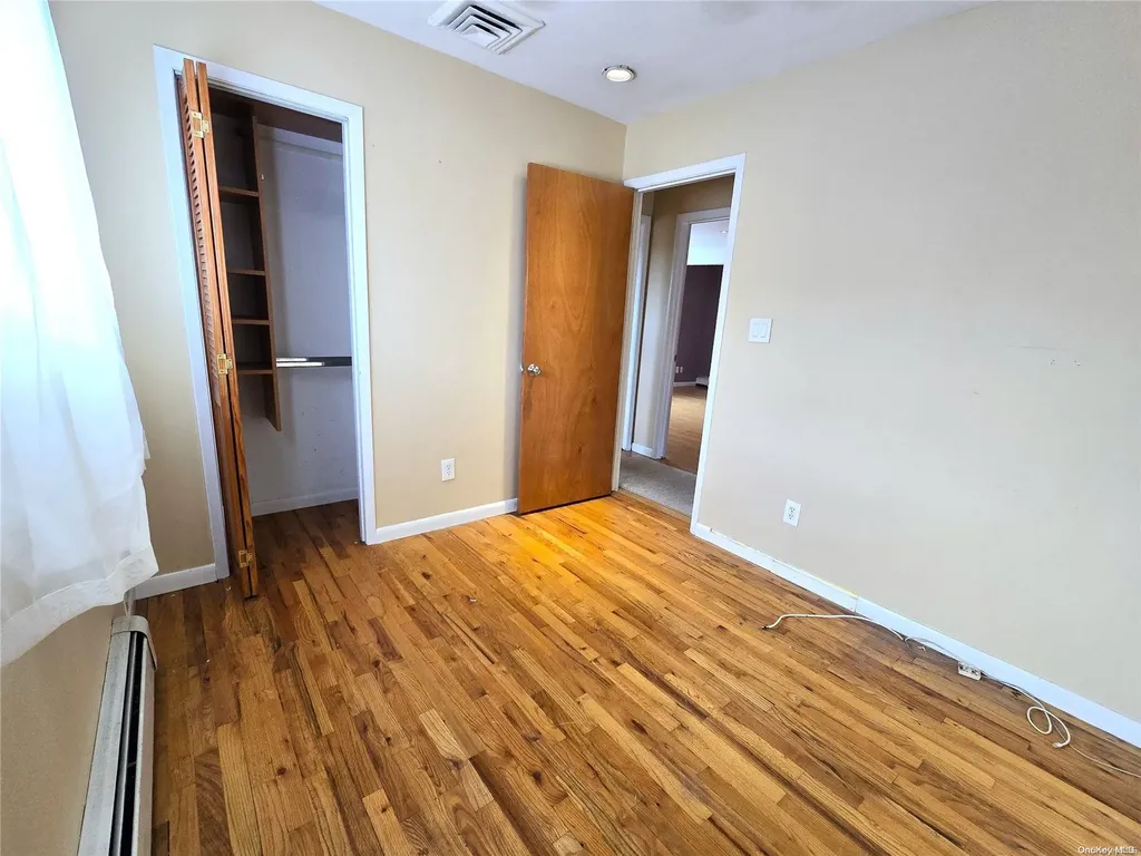 2364 Beverly Road Wantagh NY 11793