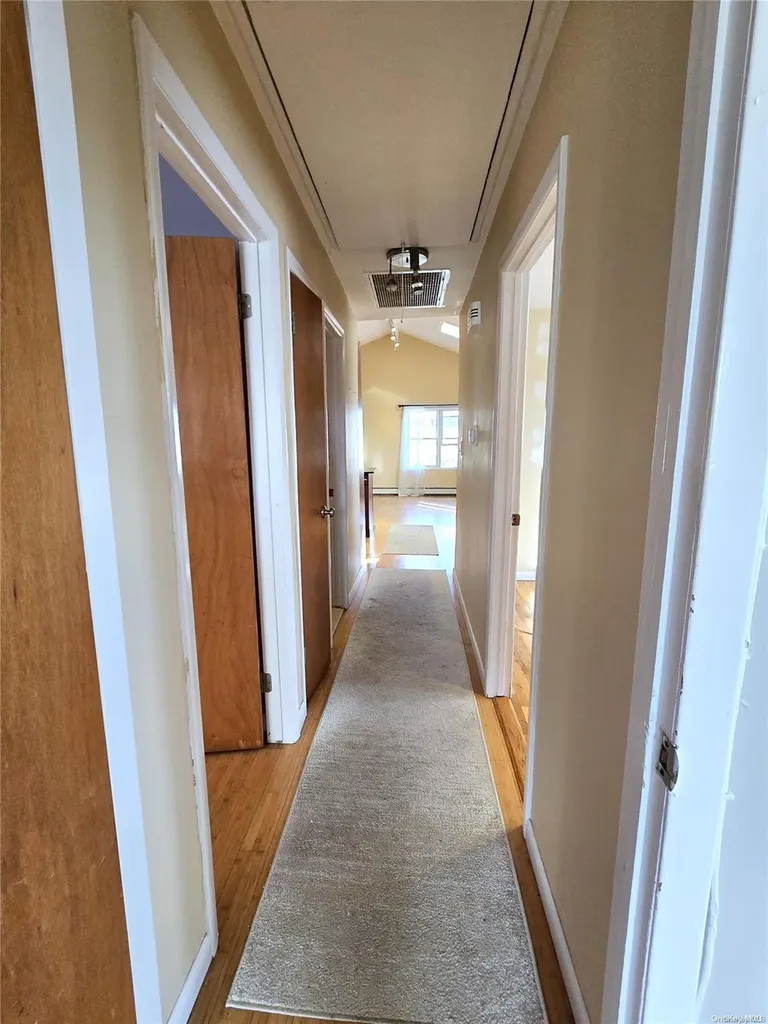 2364 Beverly Road Wantagh NY 11793