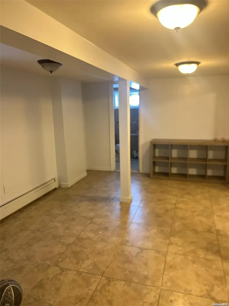 191-17 112th Road Saint Albans NY 11412