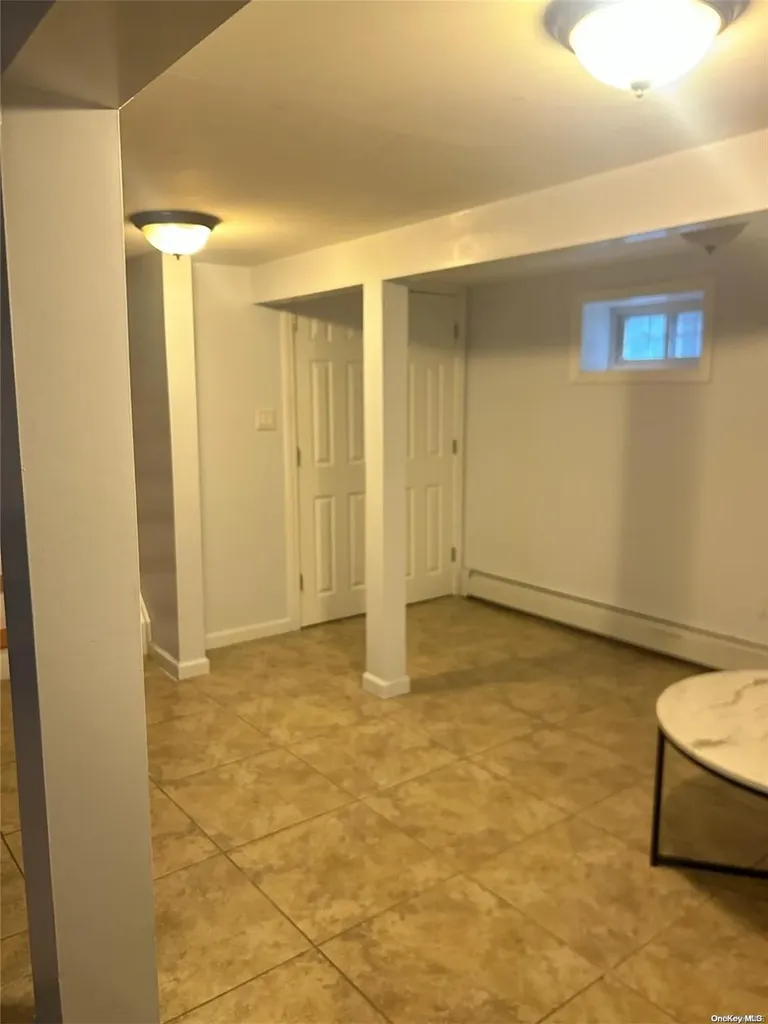 191-17 112th Road Saint Albans NY 11412