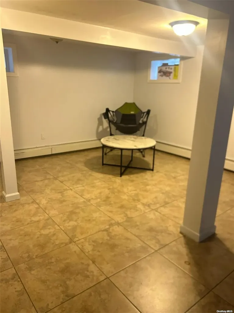 191-17 112th Road Saint Albans NY 11412
