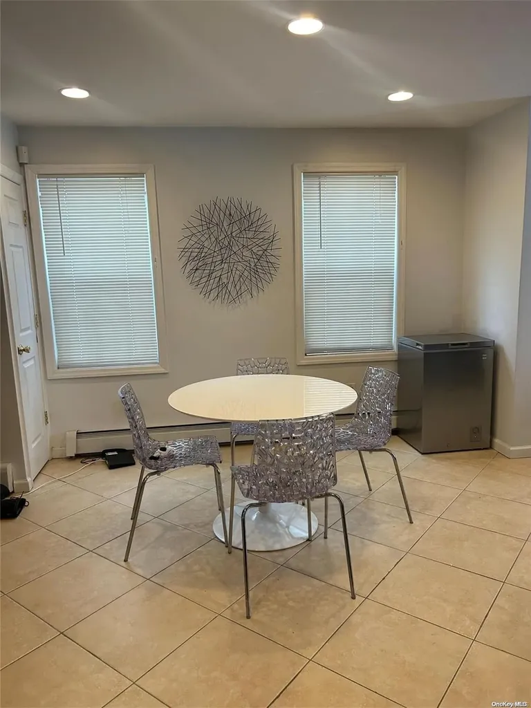 191-17 112th Road Saint Albans NY 11412