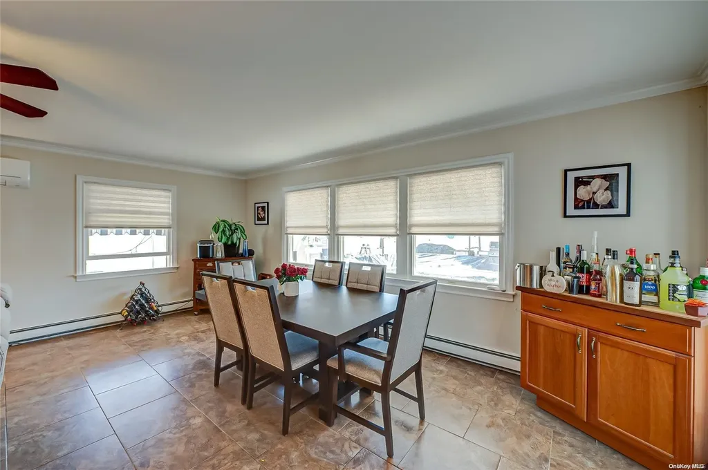8 Swallow Lane Levittown NY 11756