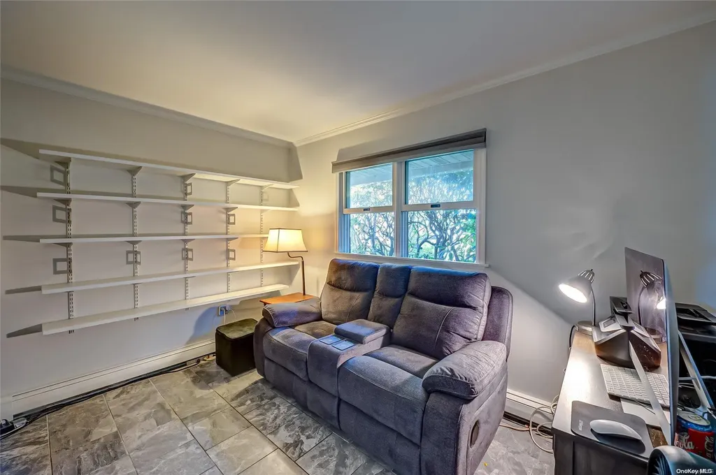 8 Swallow Lane Levittown NY 11756