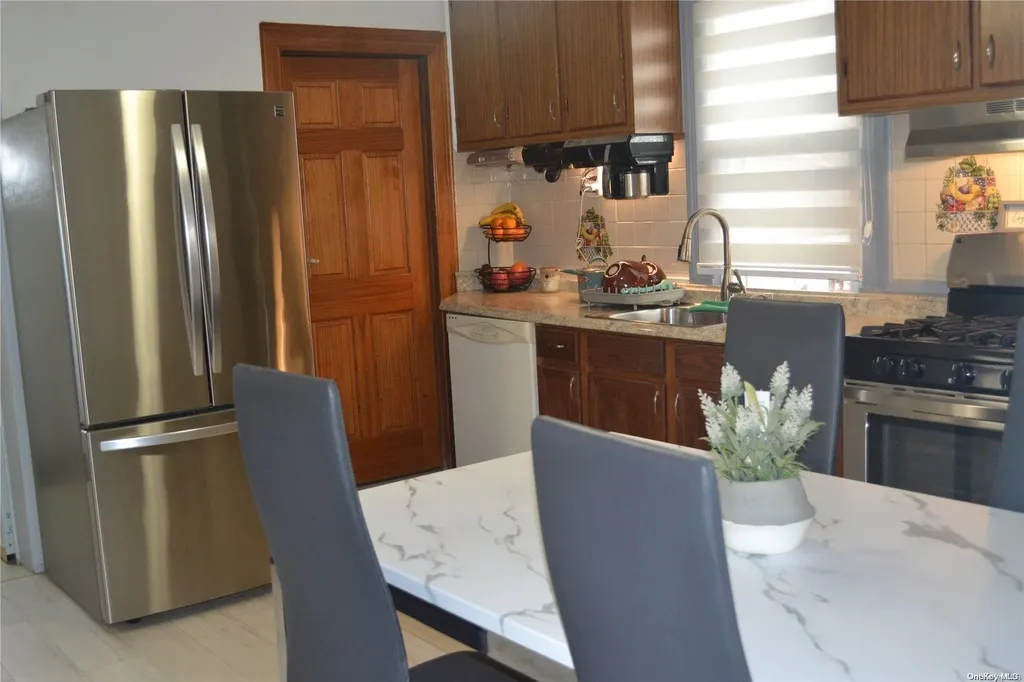 132 Logan Street Brooklyn NY 11208