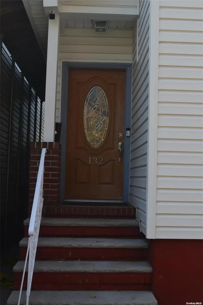 132 Logan Street Brooklyn NY 11208
