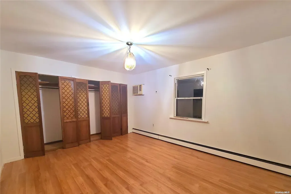 1606 Canarsie Road Brooklyn NY 11236