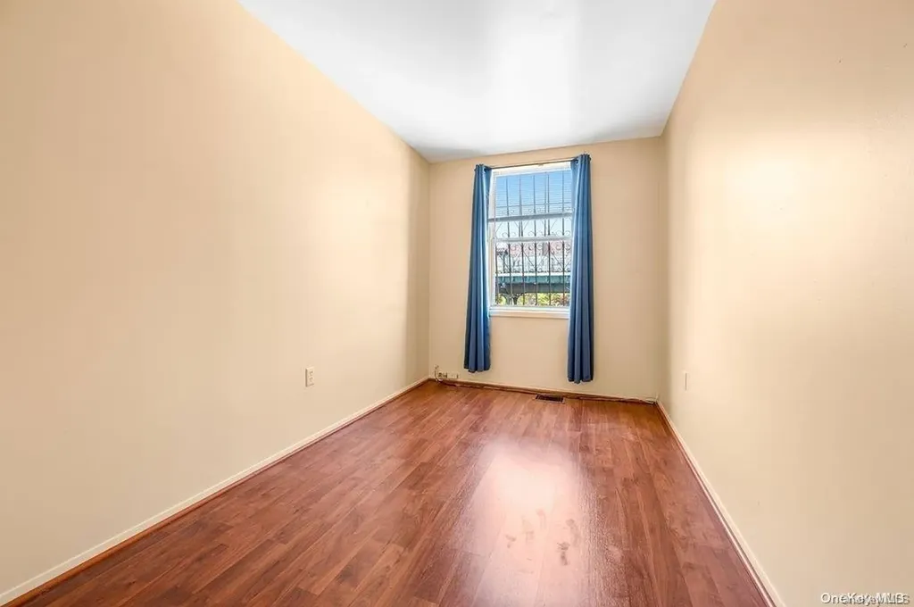 424 Snediker Avenue Brooklyn NY 11207