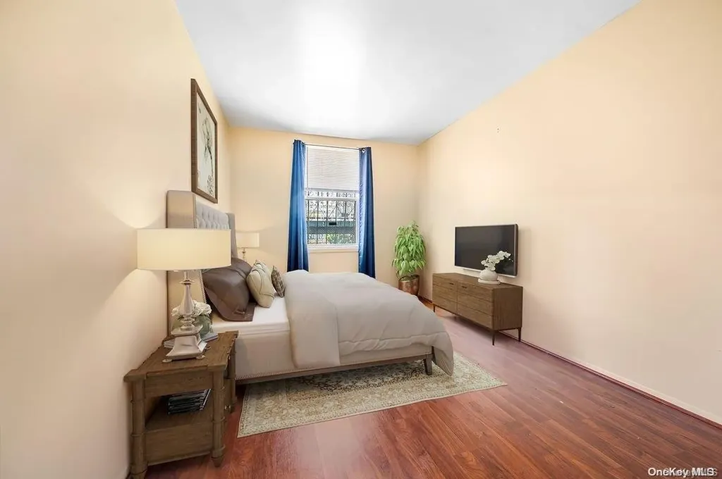 424 Snediker Avenue Brooklyn NY 11207