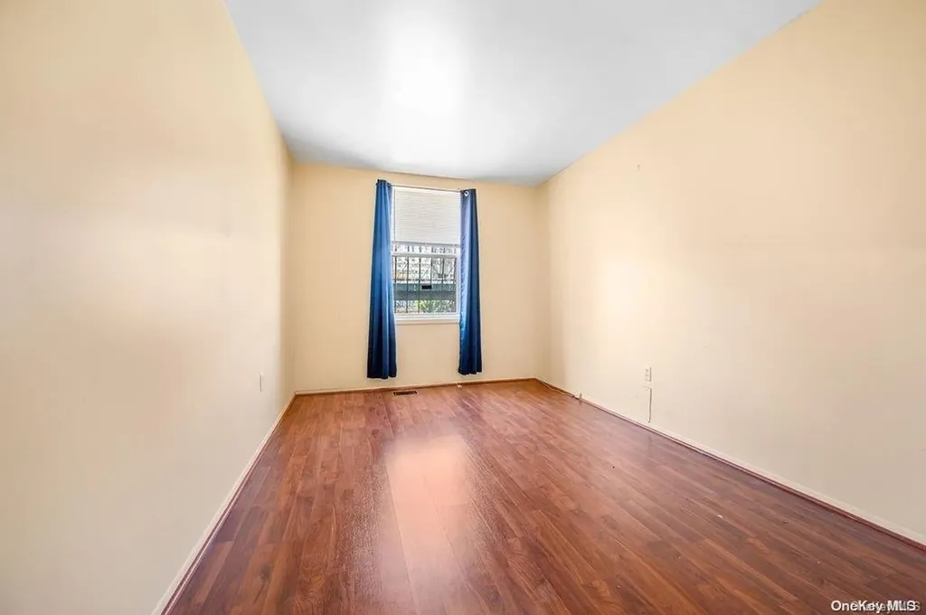 424 Snediker Avenue Brooklyn NY 11207