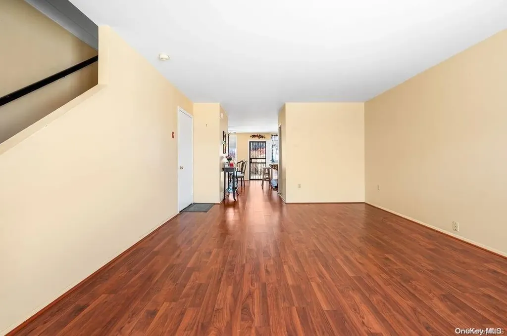 424 Snediker Avenue Brooklyn NY 11207