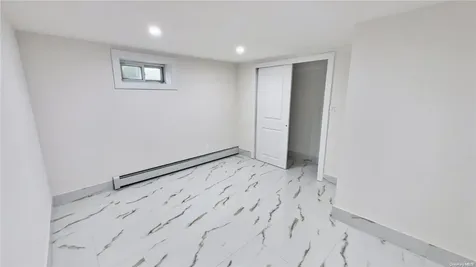 1280 Cambria Street Uniondale NY 11553