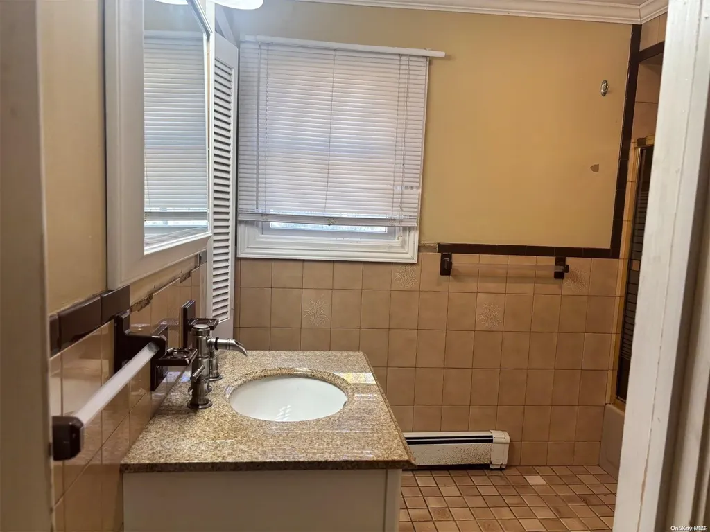207 Monroe Drive Mastic Beach NY 11951