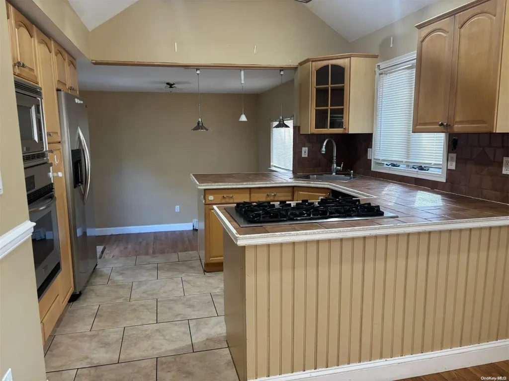 207 Monroe Drive Mastic Beach NY 11951