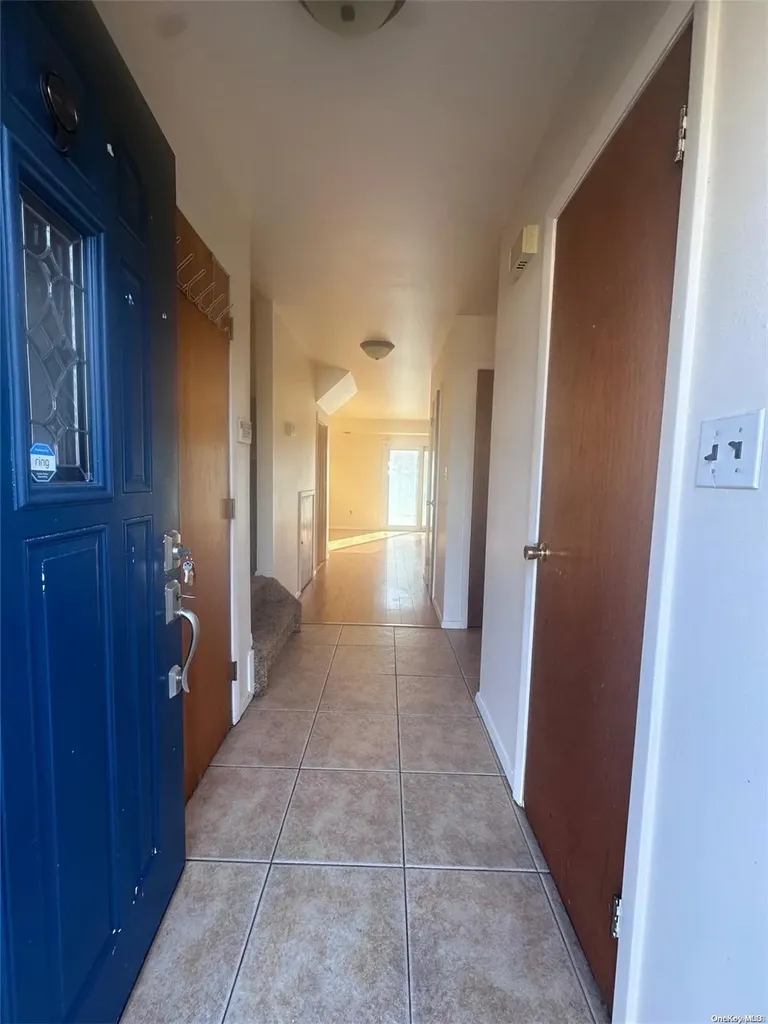 20 Trim Street Bay Shore NY 11706