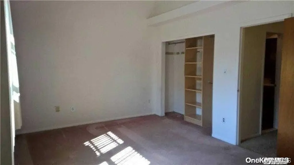 20 Trim Street Bay Shore NY 11706
