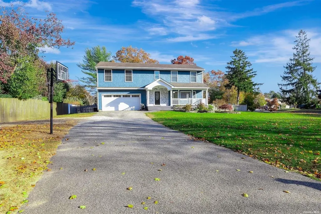 35 Lawrence Drive Nesconset NY 11767