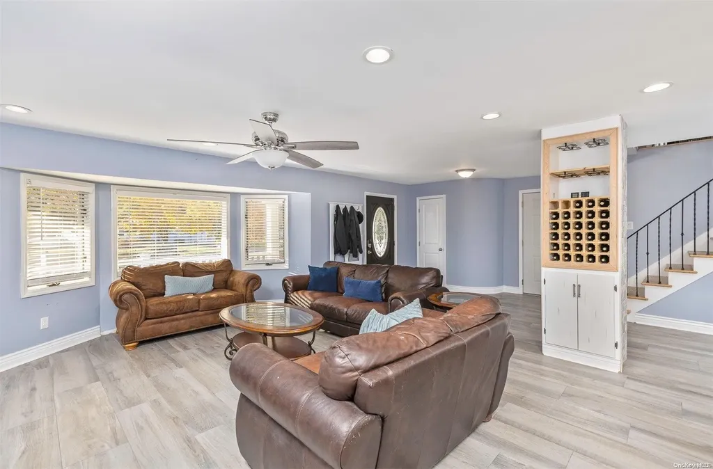 35 Lawrence Drive Nesconset NY 11767