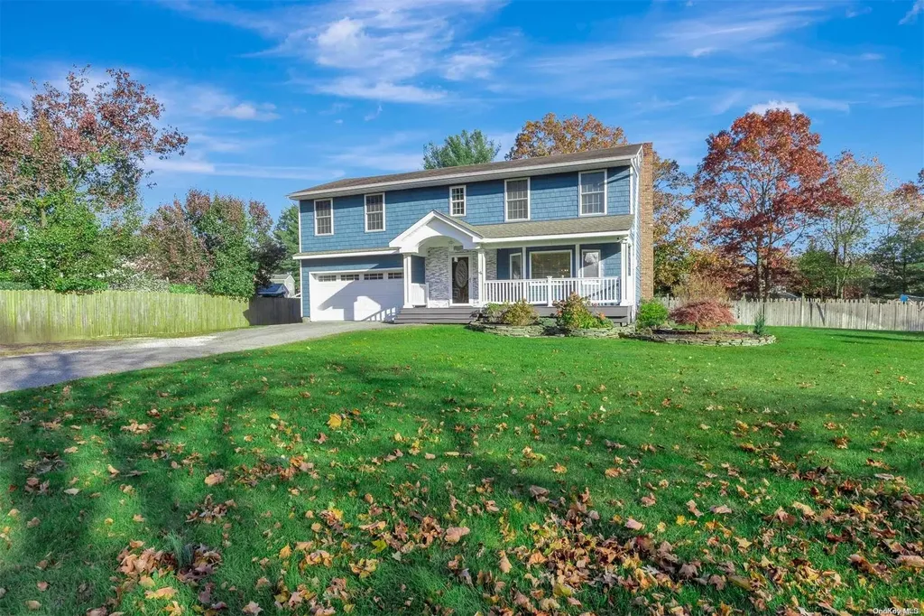 35 Lawrence Drive Nesconset NY 11767