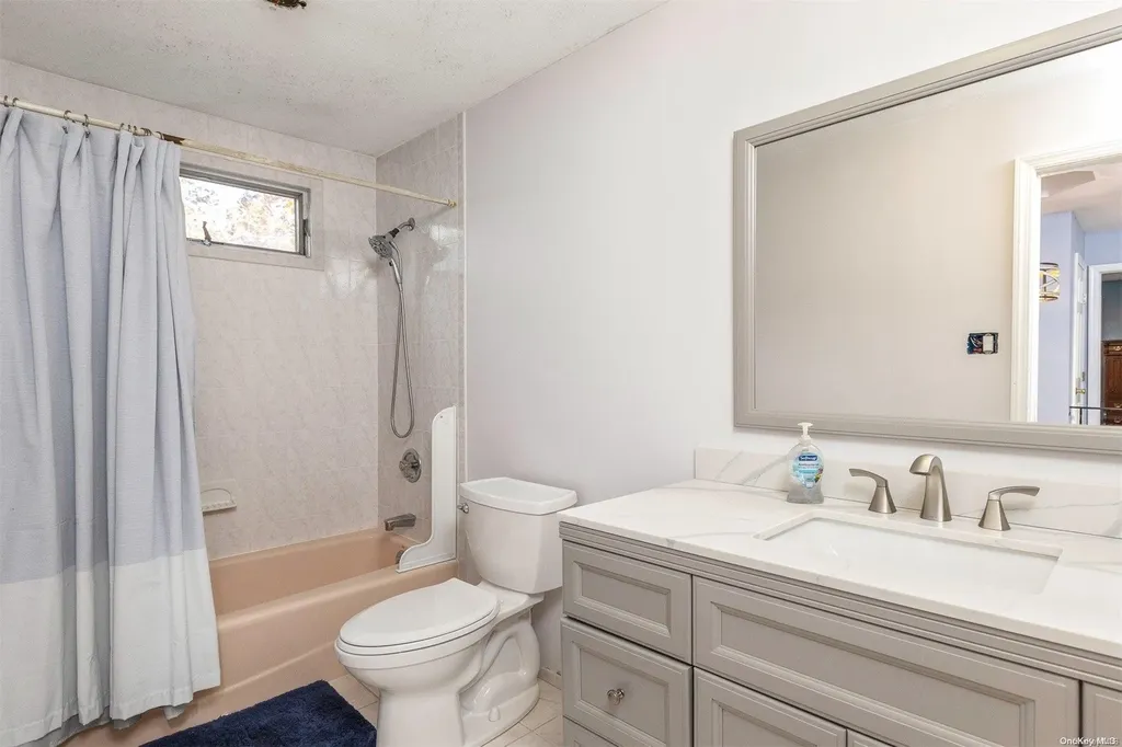 35 Lawrence Drive Nesconset NY 11767