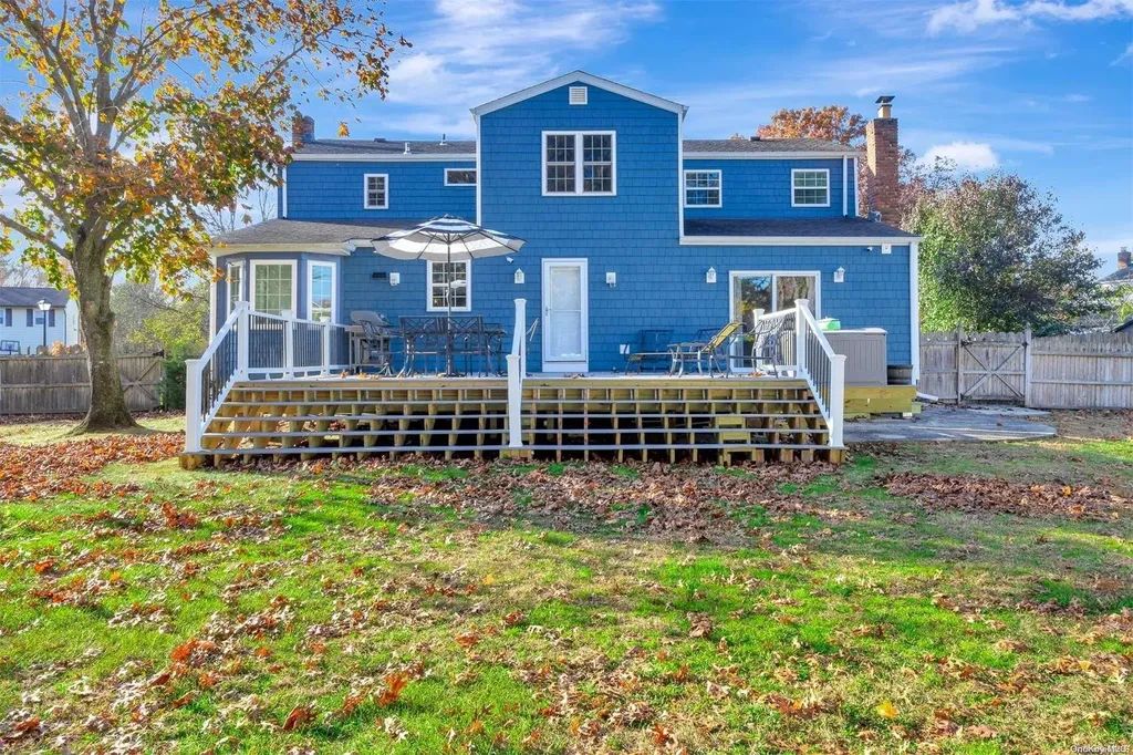 35 Lawrence Drive Nesconset NY 11767