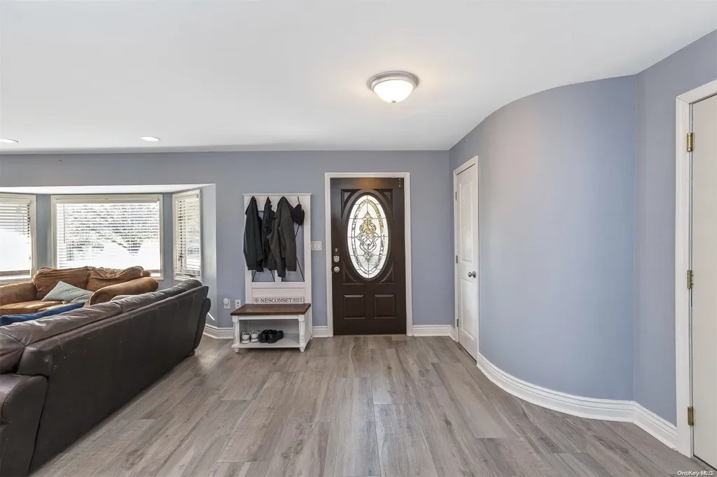 35 Lawrence Drive Nesconset NY 11767